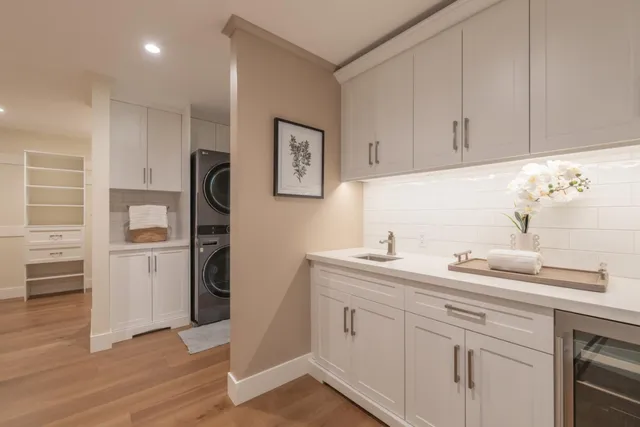 $4,300,000 | 8044 Poplar Lane, Carmel, CA 93923