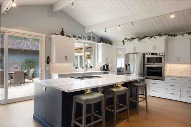 $4,450,000 | 8044 Poplar Lane, Carmel, CA 93923