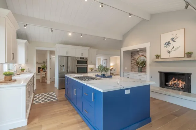$4,300,000 | 8044 Poplar Lane, Carmel, CA 93923