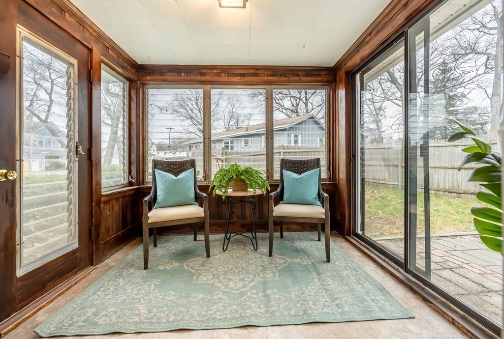 89 Chandler Road Andover, MA 01810 - Photo 18 of 22 Gallery Image 18