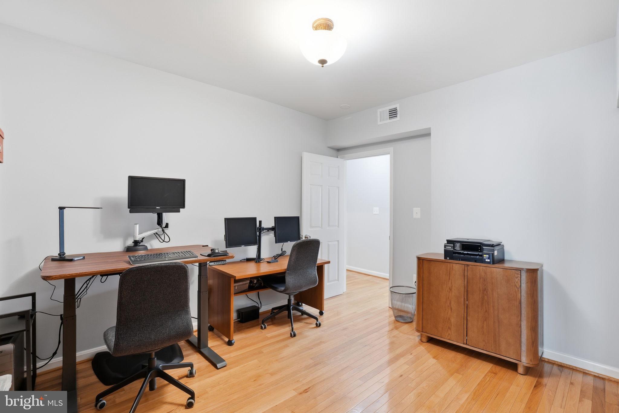 1925 6th Street Northwest Washington, DC 20001 - Photo 17 of 32