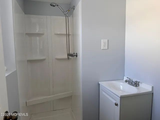 $3,400 | 420 Mermaid Avenue, Beachwood, NJ 08722