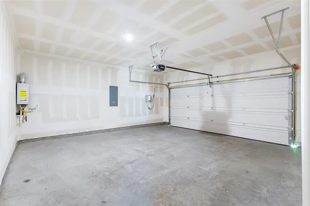 $3,300 | 9401 Wild W Way, Crowley, TX 76036