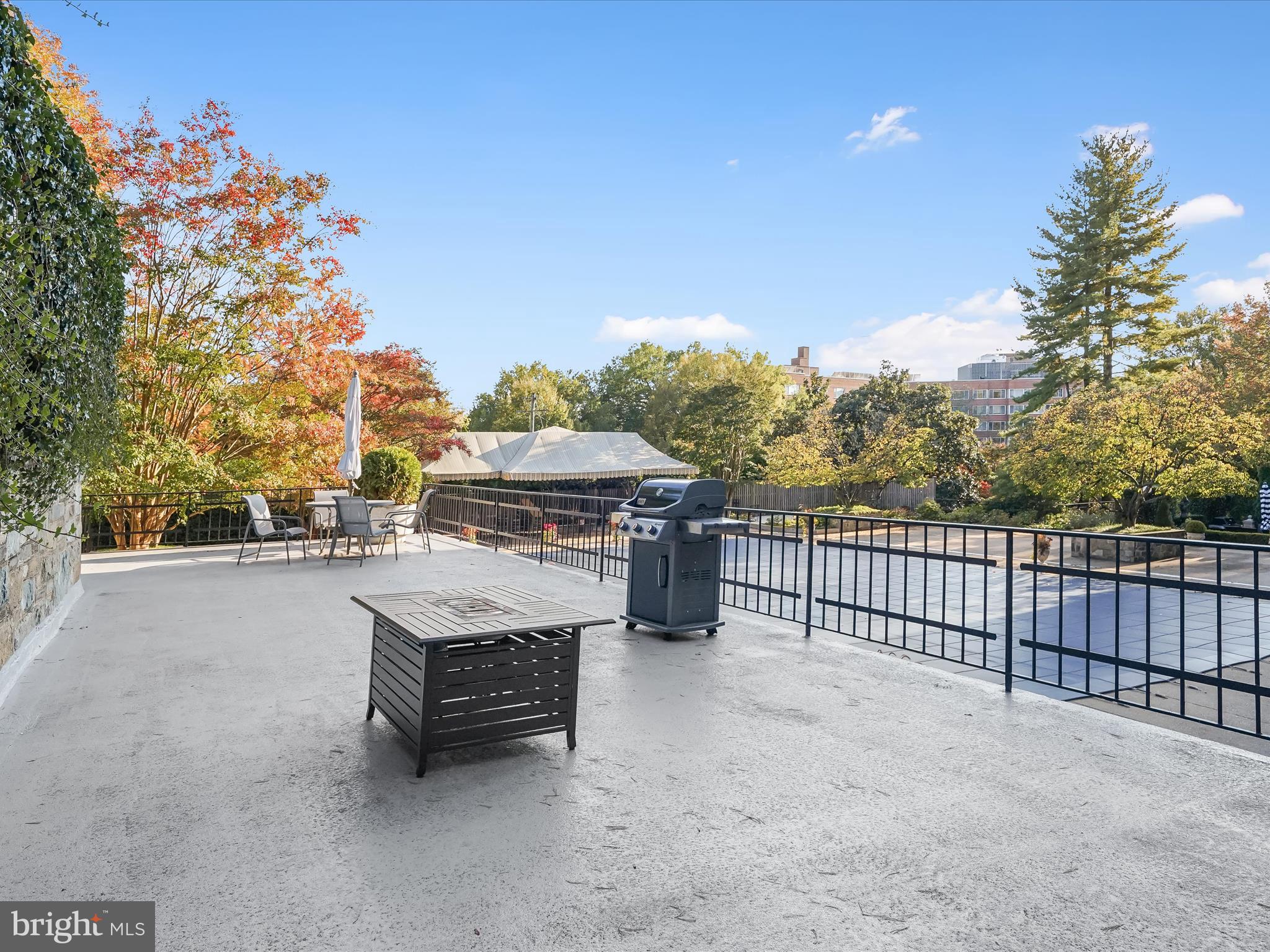 2801 New Mexico Avenue Northwest, Unit 1016 Washington, DC 20007 - Photo 49 of 55 DSC07244