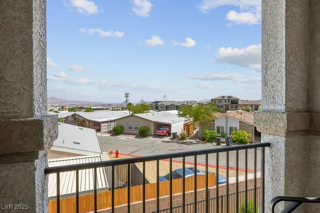 $1,675 | 611 Sedum Avenue, Henderson, NV 89015