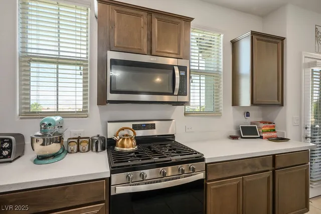 $1,675 | 611 Sedum Avenue, Henderson, NV 89015