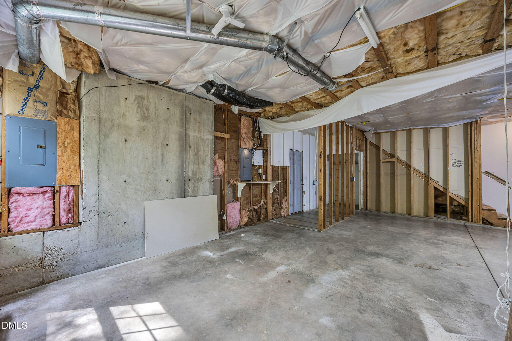 11505 Old Creedmoor Road Raleigh, NC 27613 - Photo 40 of 55 53-web-or-mls-9L1A1812