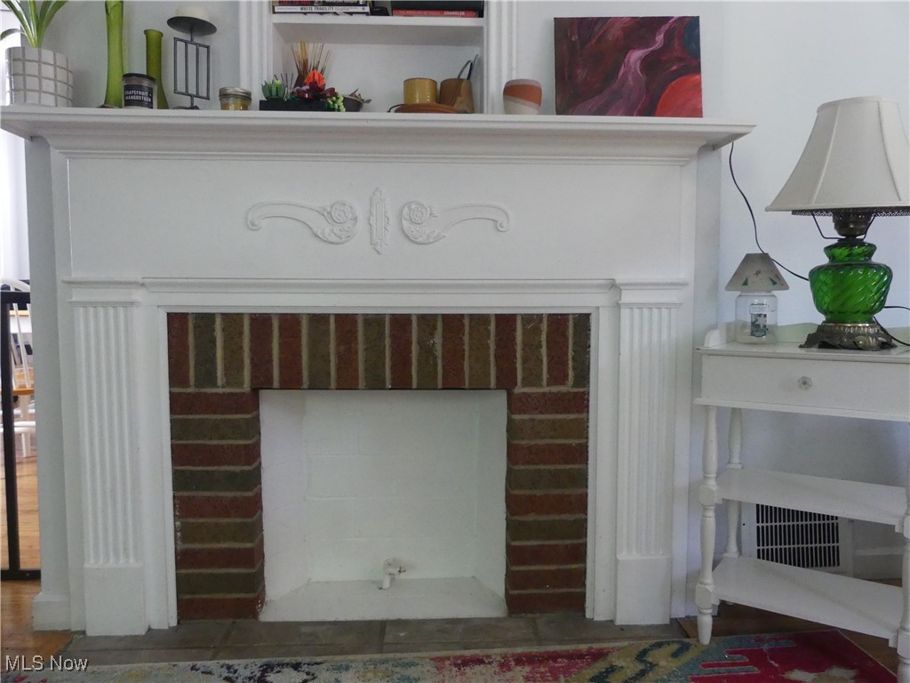 1215 Haselton Road Cleveland Heights, OH 44121 - Photo 8 of 16