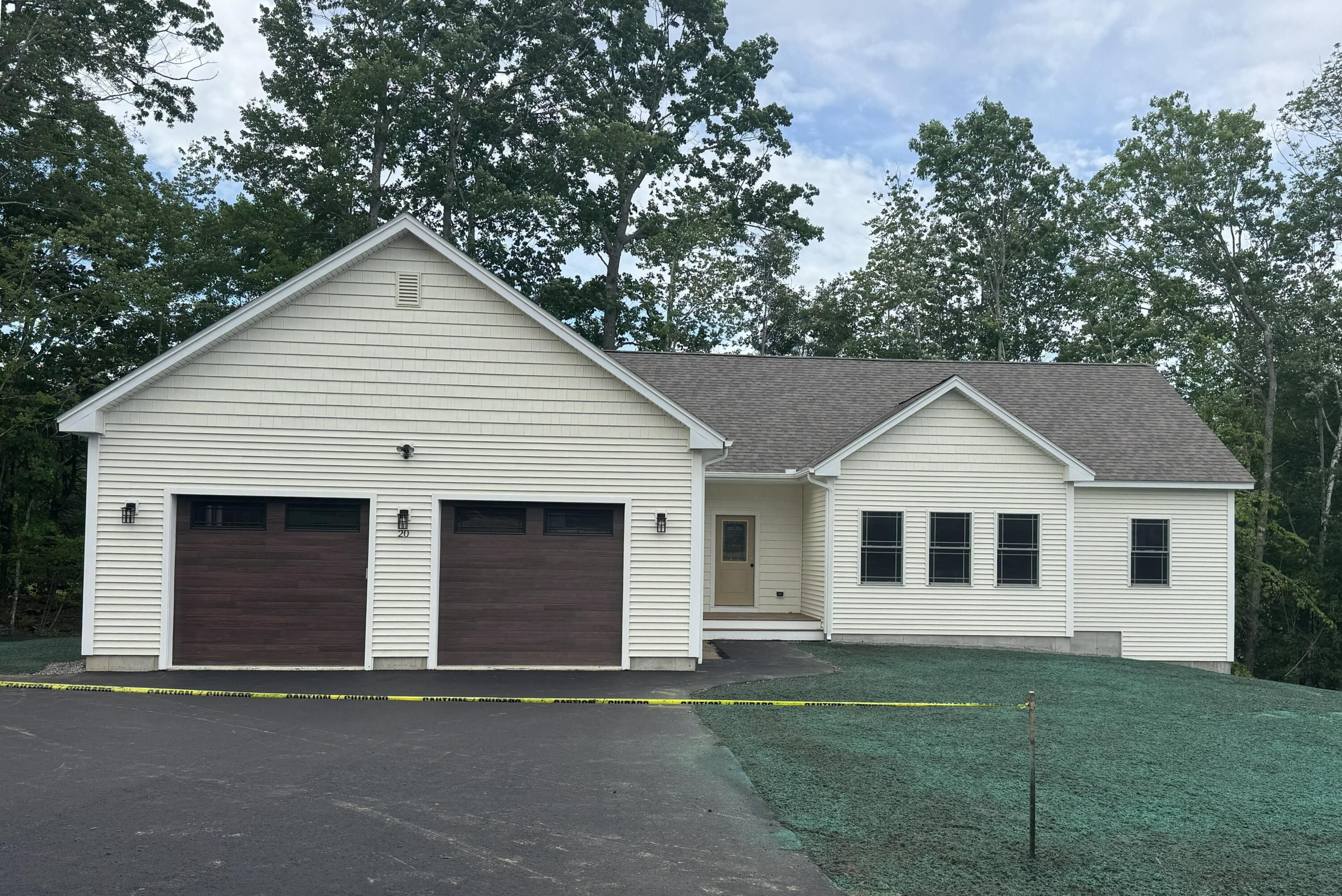 20 Eastern Lane Standish, ME 04084 - Photo 2 of 11