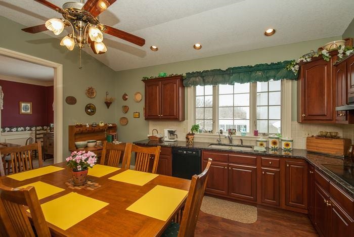 30 Hickory Hills Road Geneseo, IL 61254 - Photo 4 of 24 Gallery Image 4