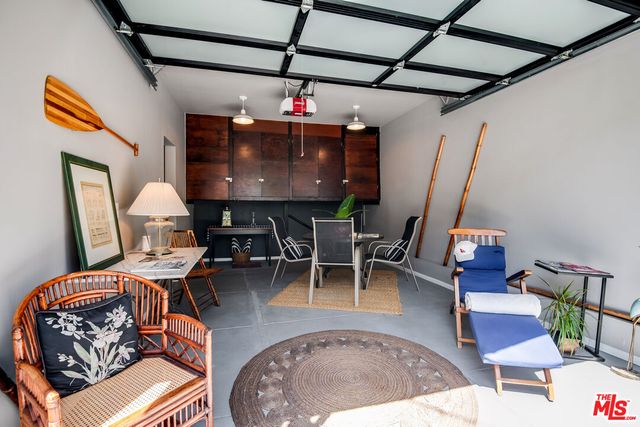 $1,829,000 | 516 North Bronson Avenue, Los Angeles, CA 90004