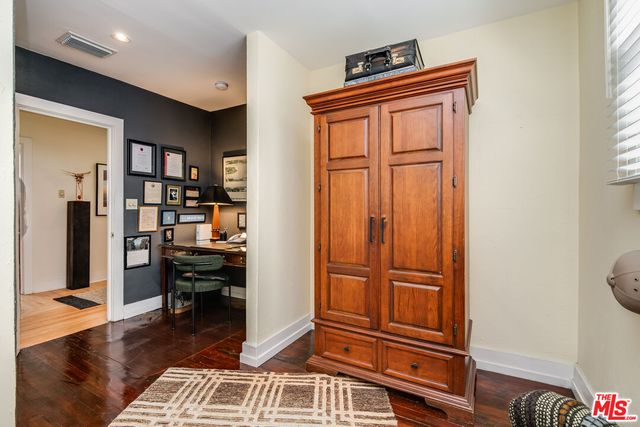 $1,829,000 | 516 North Bronson Avenue, Los Angeles, CA 90004