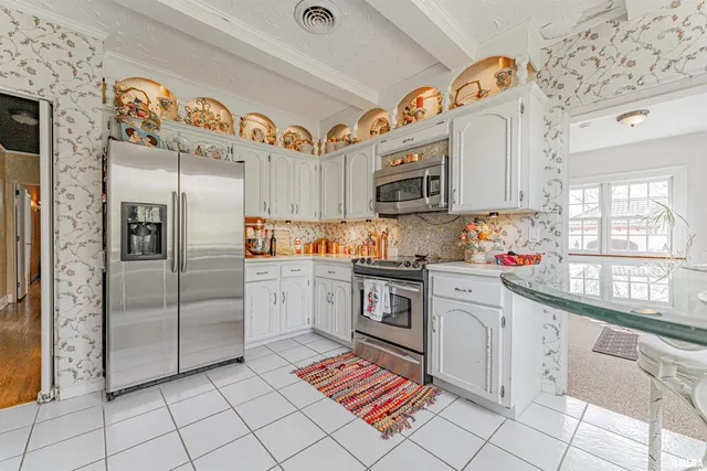 $398,000 | 417 North Union Street, Lincoln, IL 62656