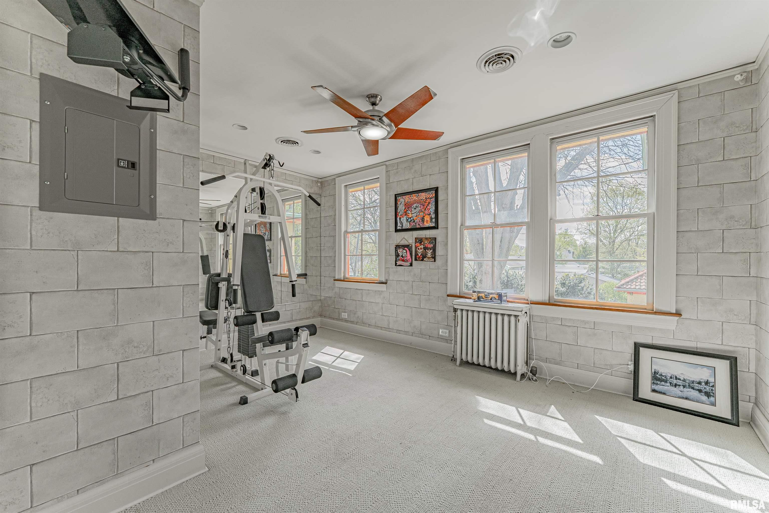 417 North Union Street Lincoln, IL 62656 - Photo 46 of 58