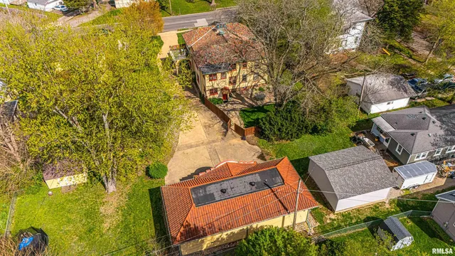 $398,000 | 417 North Union Street, Lincoln, IL 62656