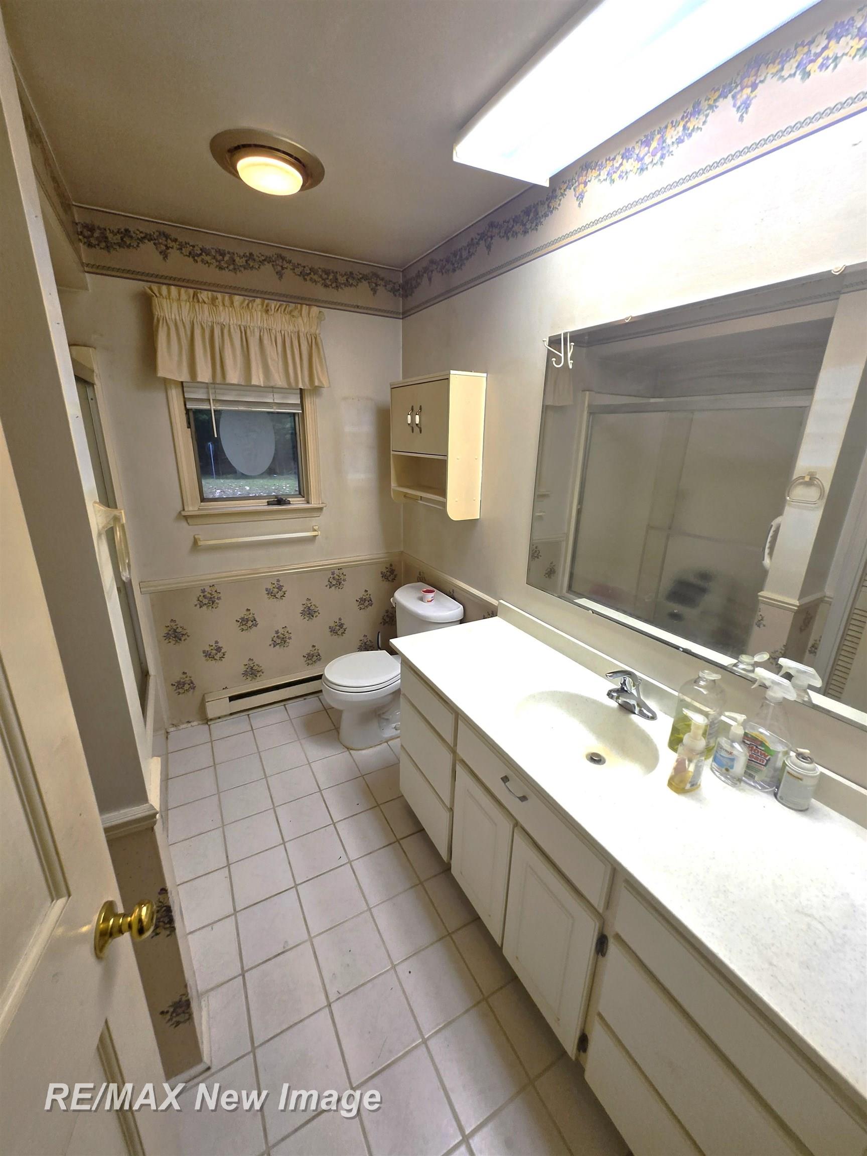 8700 South Hemlock Road St. Charles, MI 48655 - Photo 12 of 57 50189352-c02df8e2-0ca8-44ac-9c96-cfce72e61648.JPG