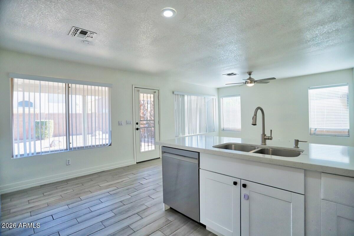 333 West Colt Road Tempe, AZ 85284 - Photo 14 of 45