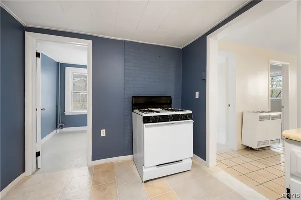 $289,900 | 1609 North Salina Street, Syracuse, NY 13208