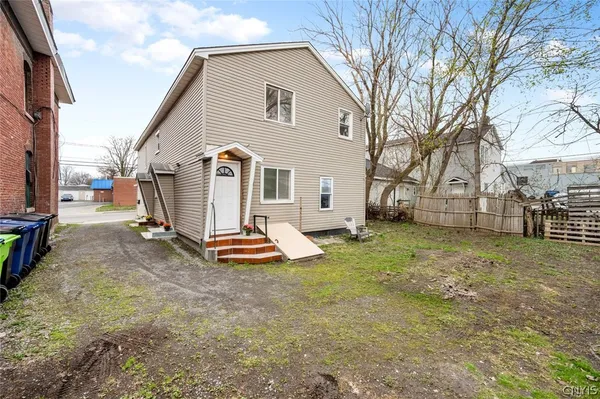 $289,900 | 1609 North Salina Street, Syracuse, NY 13208