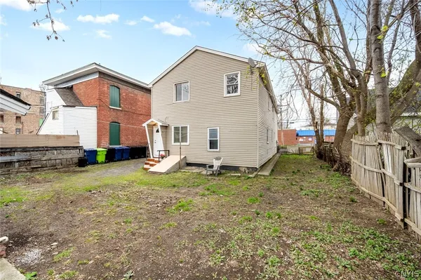 $289,900 | 1609 North Salina Street, Syracuse, NY 13208