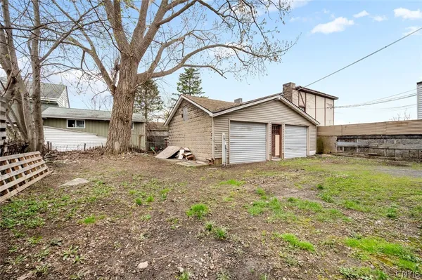 $289,900 | 1609 North Salina Street, Syracuse, NY 13208