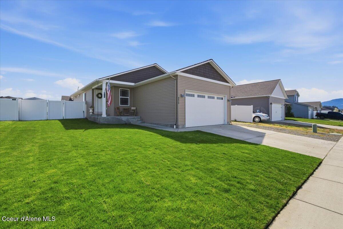 8830 North Mountainshire Road Post Falls, ID 83854 - Photo 1 of 30 02-8830 N Mountainshire Rd_RedHogMedia