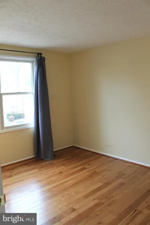 $3,400 | 6821 Montivideo Square Court, Falls Church, VA 22043