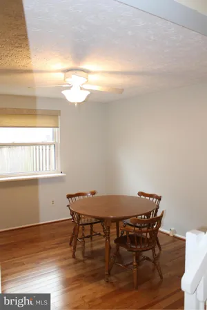 $3,400 | 6821 Montivideo Square Court, Falls Church, VA 22043