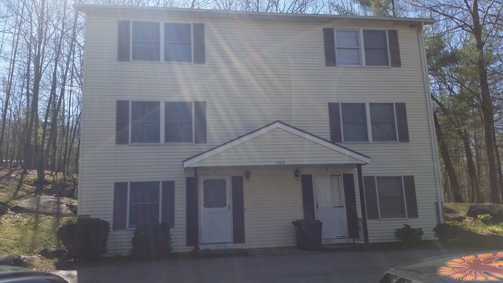 490 Bemis Road Warren, MA 01585 - Photo 2 of 5 Gallery Image 2