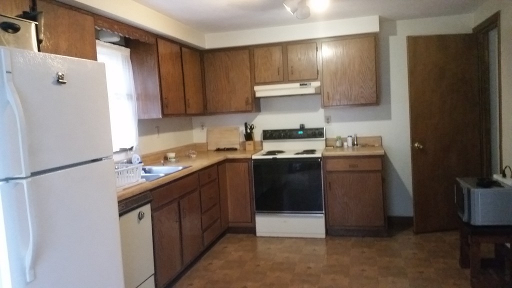 490 Bemis Road Warren, MA 01585 - Photo 3 of 5 Gallery Image 3