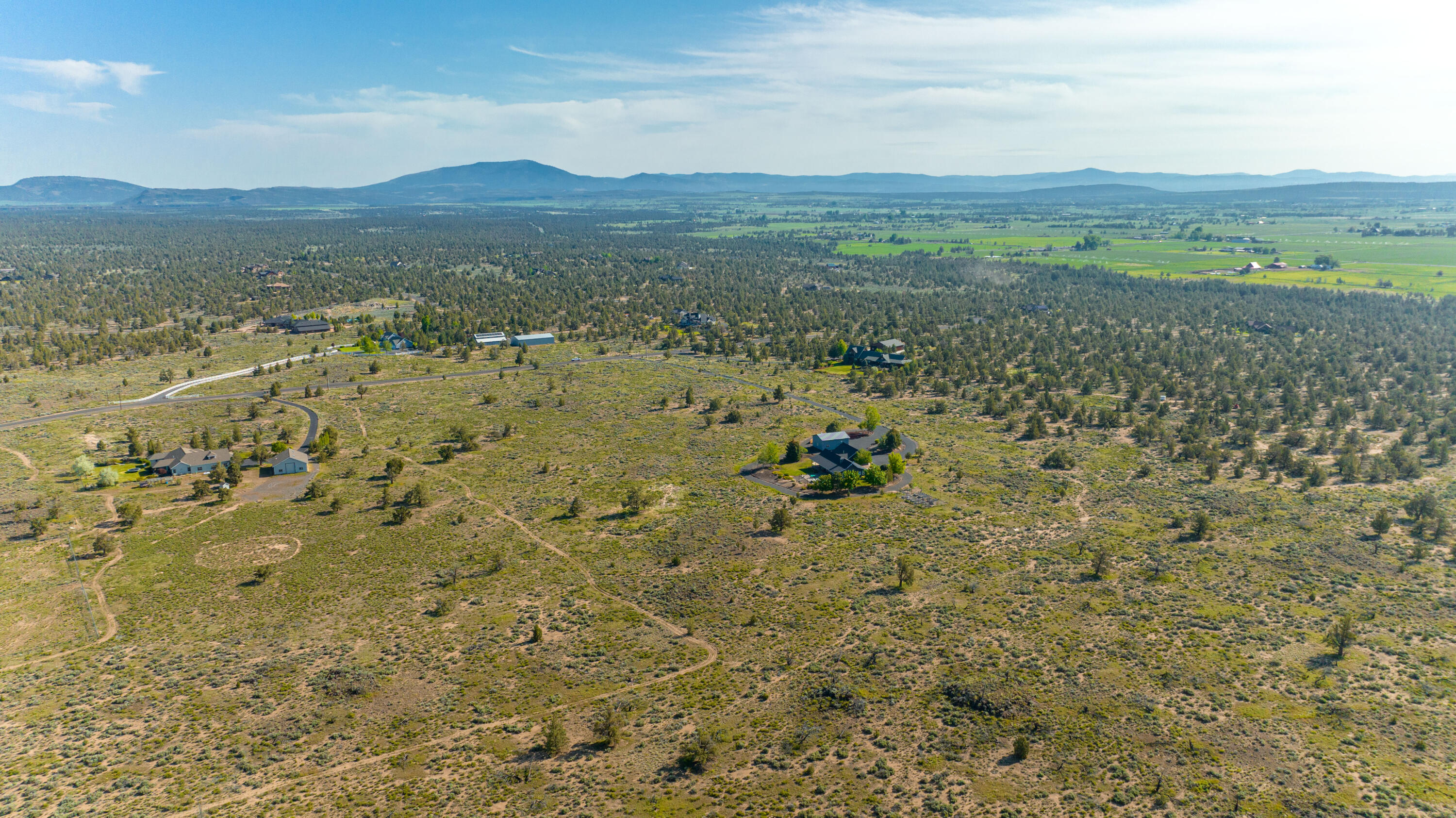 17446 Southwest Mount Adams Loop Powell Butte, OR 97753 - Photo 70 of 72 RileyVisualsa-7