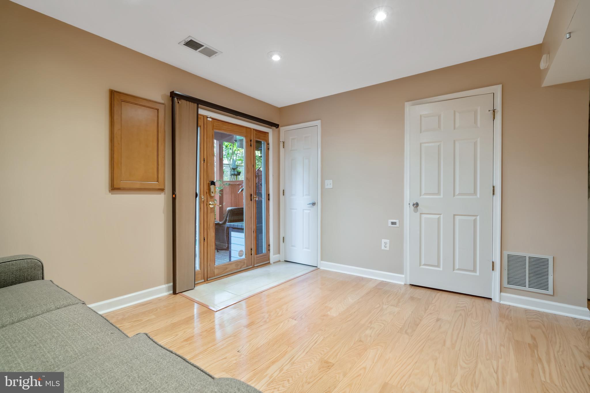 4 West Glebe Road Alexandria, VA 22305 - Photo 27 of 37 Gallery Image 27