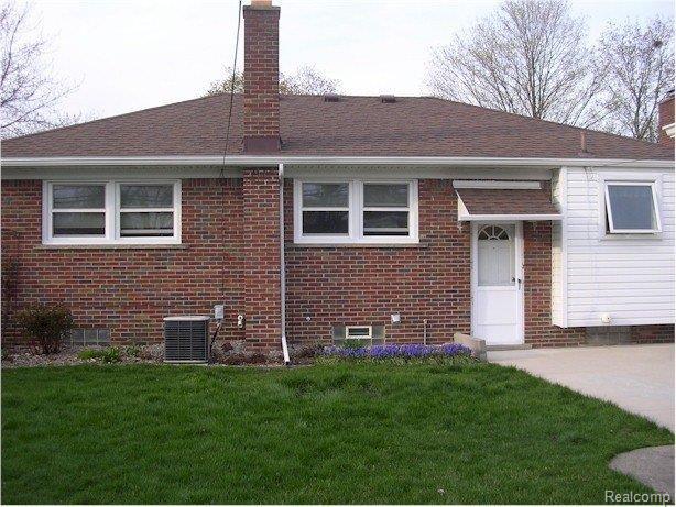 14877 Champaign Road Allen Park, MI 48101 - Photo 2 of 13 Rear View.jpg