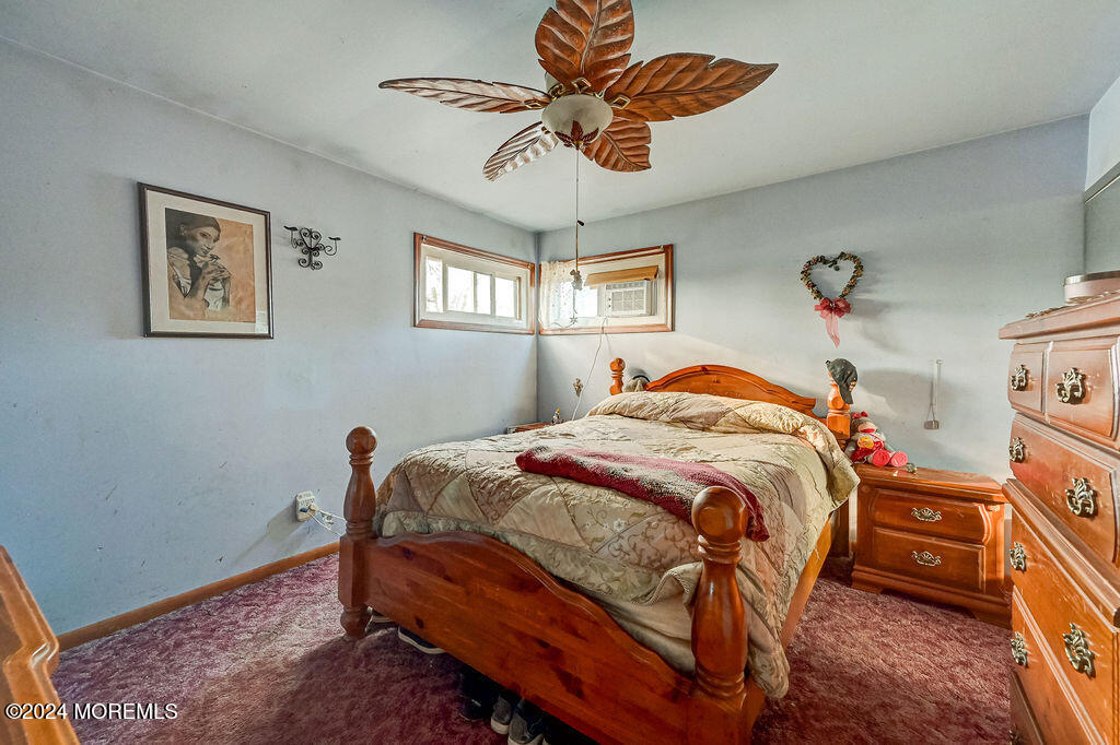 208 Middle Road Hazlet, NJ 07730 - Photo 14 of 31 208_middle_road_015