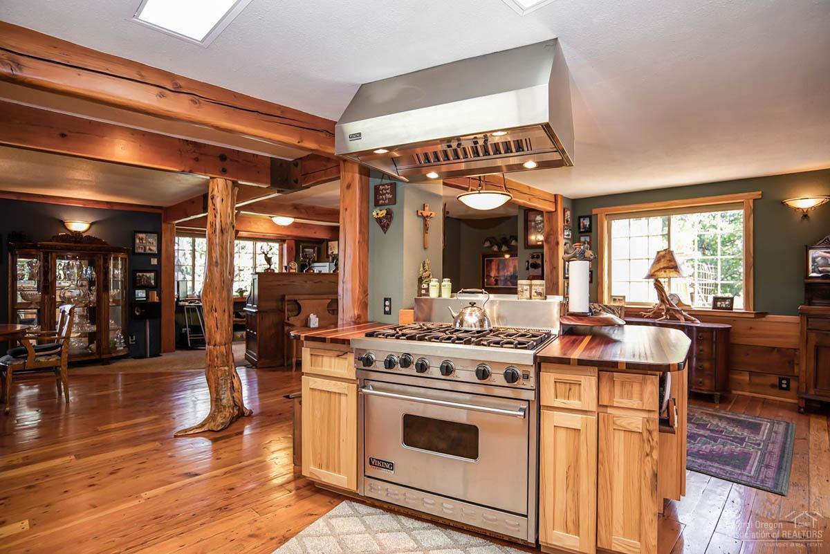 69196 Hurtley Ranch Road Sisters, OR 97759 - Photo 8 of 25 Additional Photo