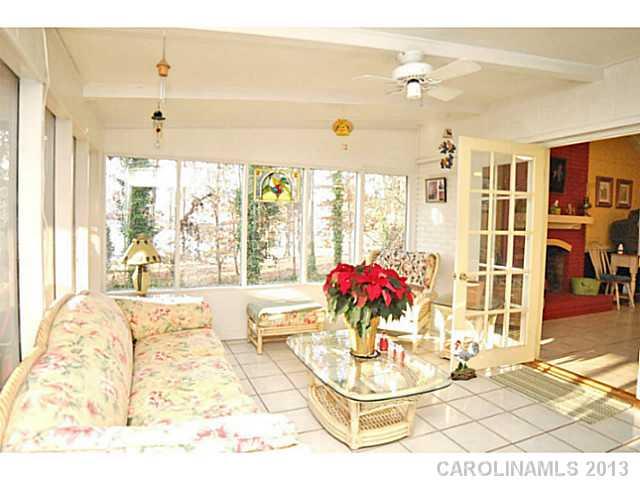 9828 Withers Road Charlotte, NC 28278 - Photo 14 of 16 Gallery Image 14
