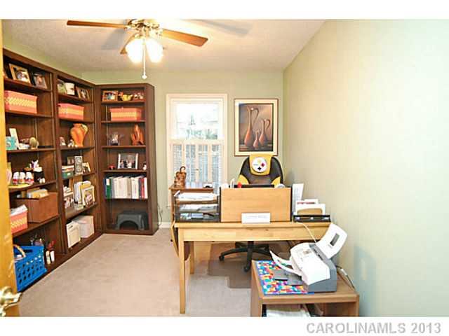 9828 Withers Road Charlotte, NC 28278 - Photo 10 of 16 Gallery Image 10