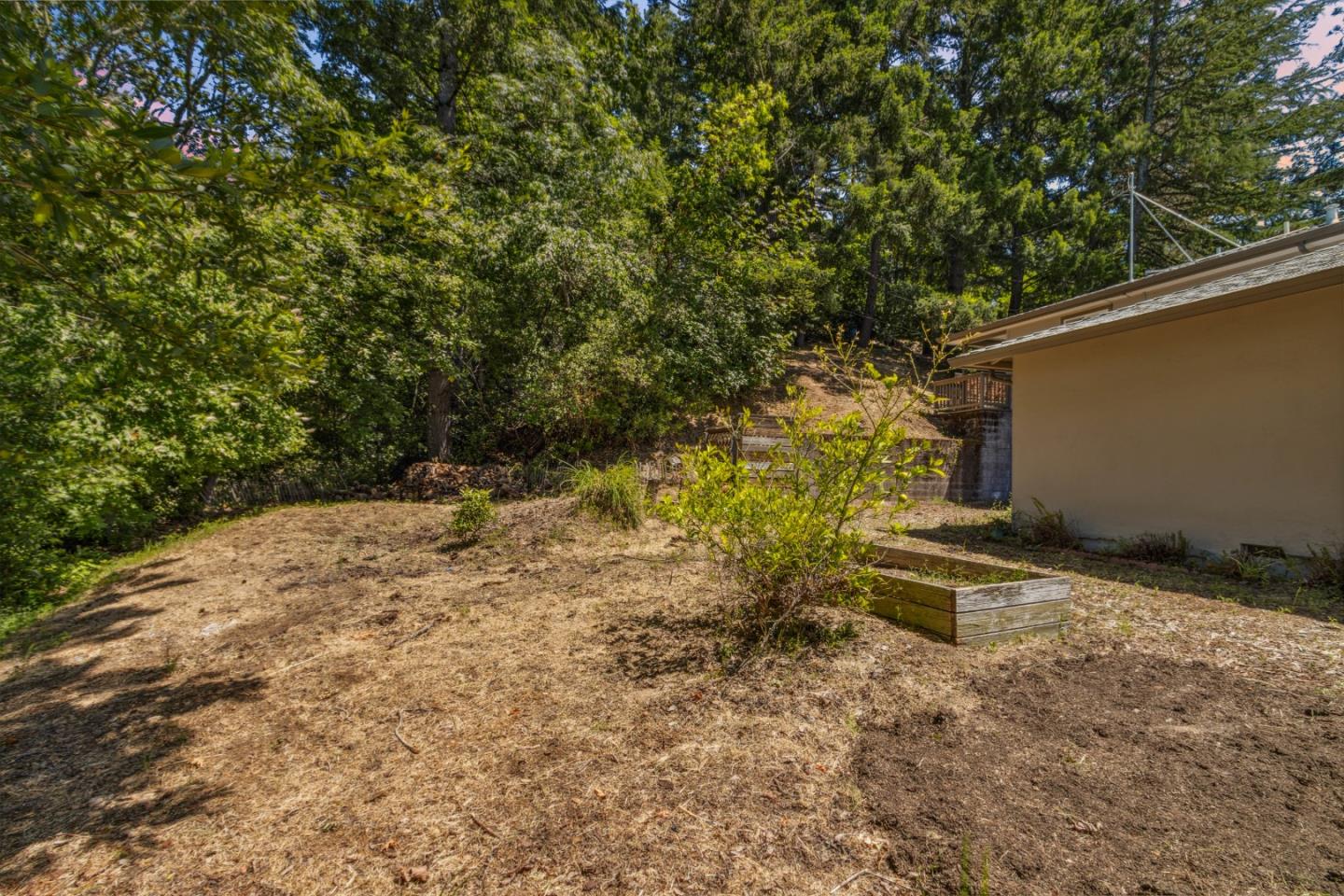 24895 Skyland Road Los Gatos, CA 95033 - Photo 102 of 113