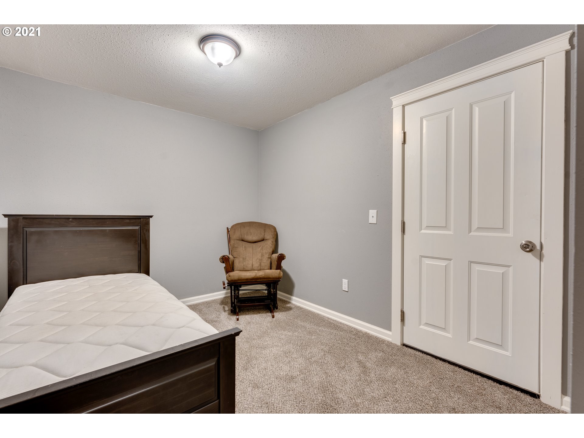 29007 Northeast 39th Street Camas, WA 98607 - Photo 24 of 32 Gallery Image 24