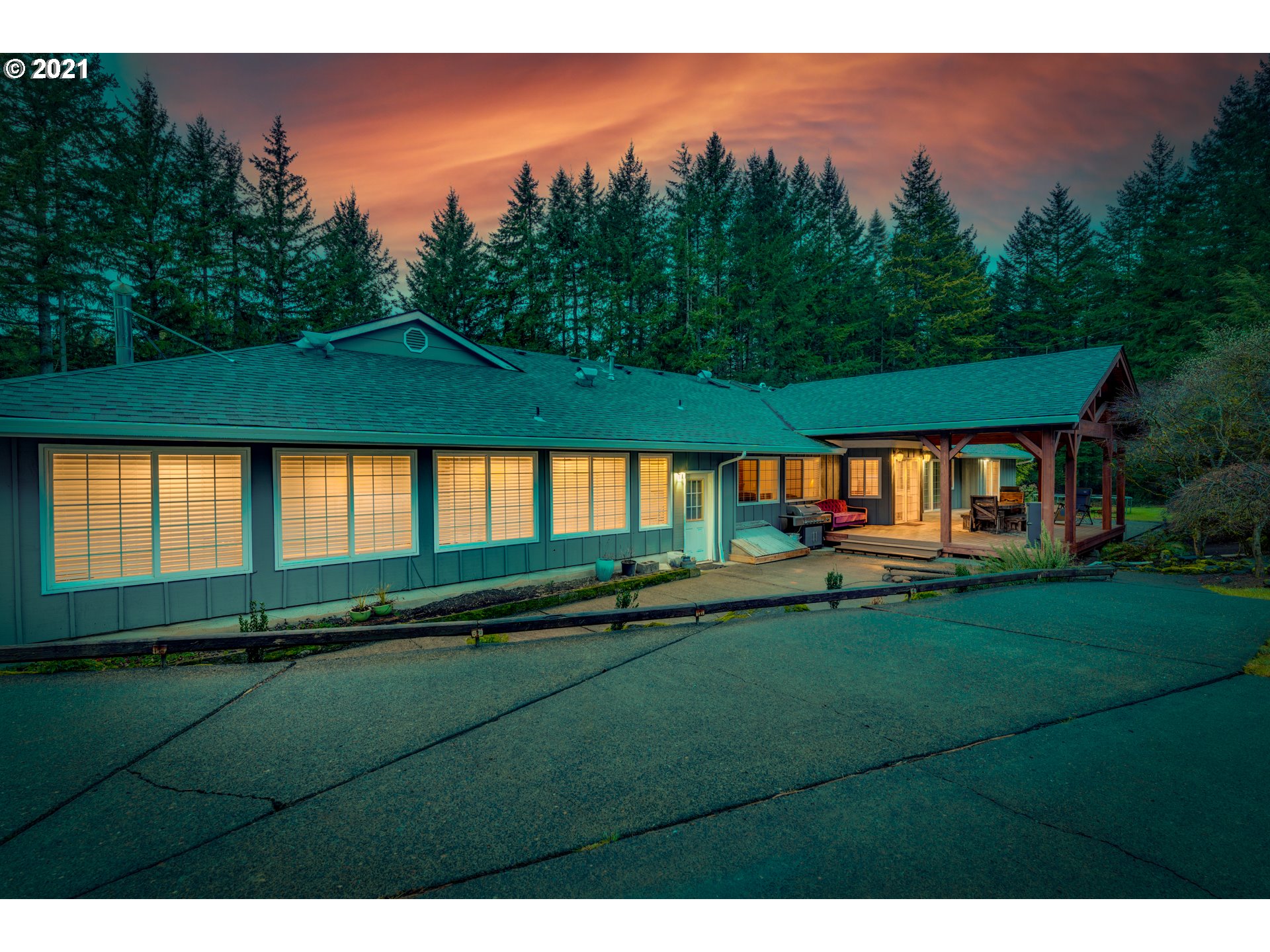 29007 Northeast 39th Street Camas, WA 98607 - Photo 31 of 32 Gallery Image 31