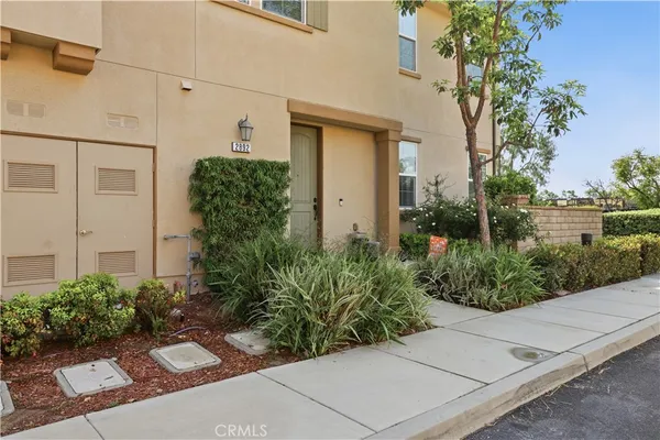 $599,000 | 2892 East Via Fiano, Ontario, CA 91764