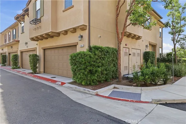 $599,000 | 2892 East Via Fiano, Ontario, CA 91764