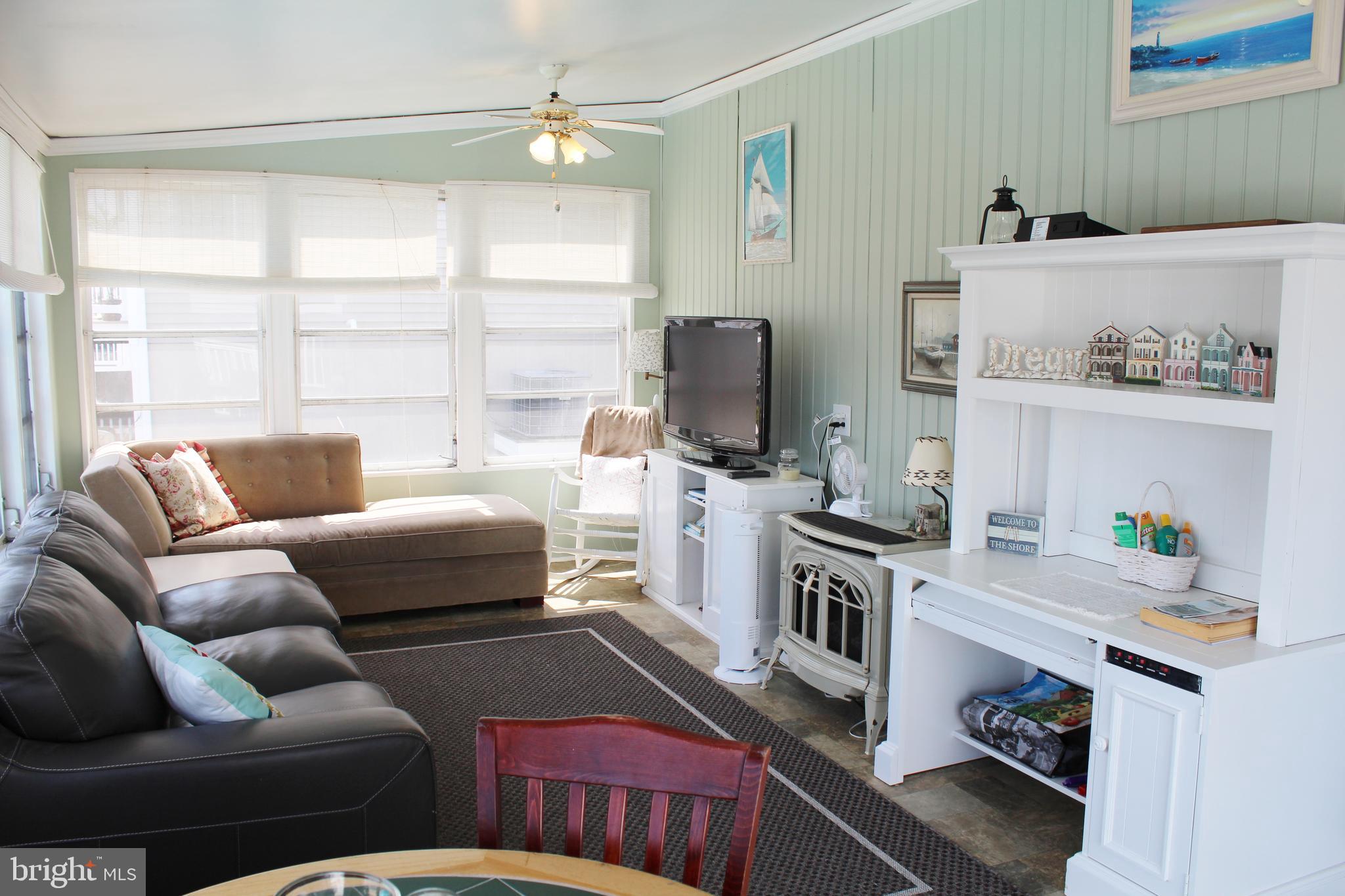 334 Kingfisher Road Tuckerton, NJ 08087 - Photo 8 of 27