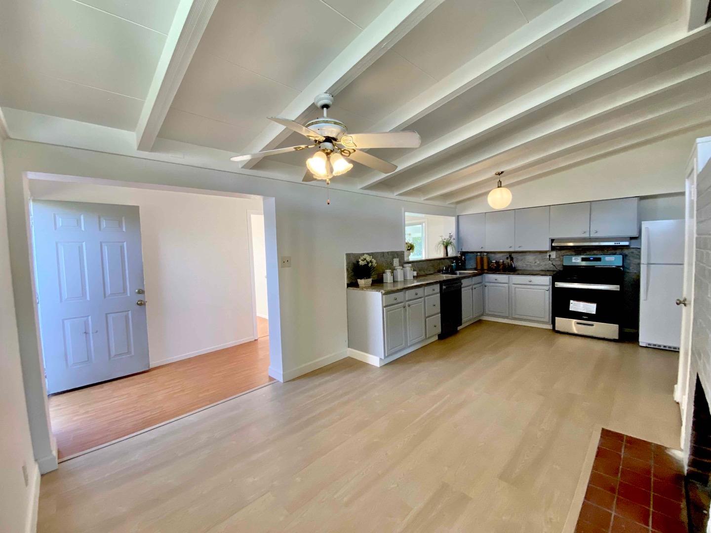 27765 Decatur Way Hayward, CA 94545 - Photo 5 of 21 Gallery Image 5