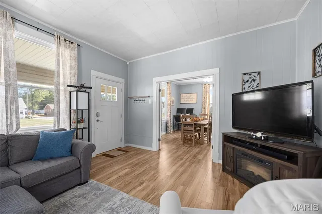 $200,000 | 1801 East C Street, Belleville, IL 62221