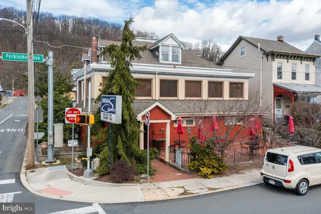 $674,900 | 2201 Perkiomen Avenue, Reading, PA 19606