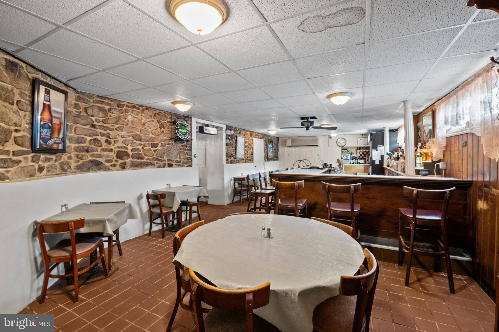 2201 Perkiomen Avenue Reading, PA 19606 - Photo 23 of 52