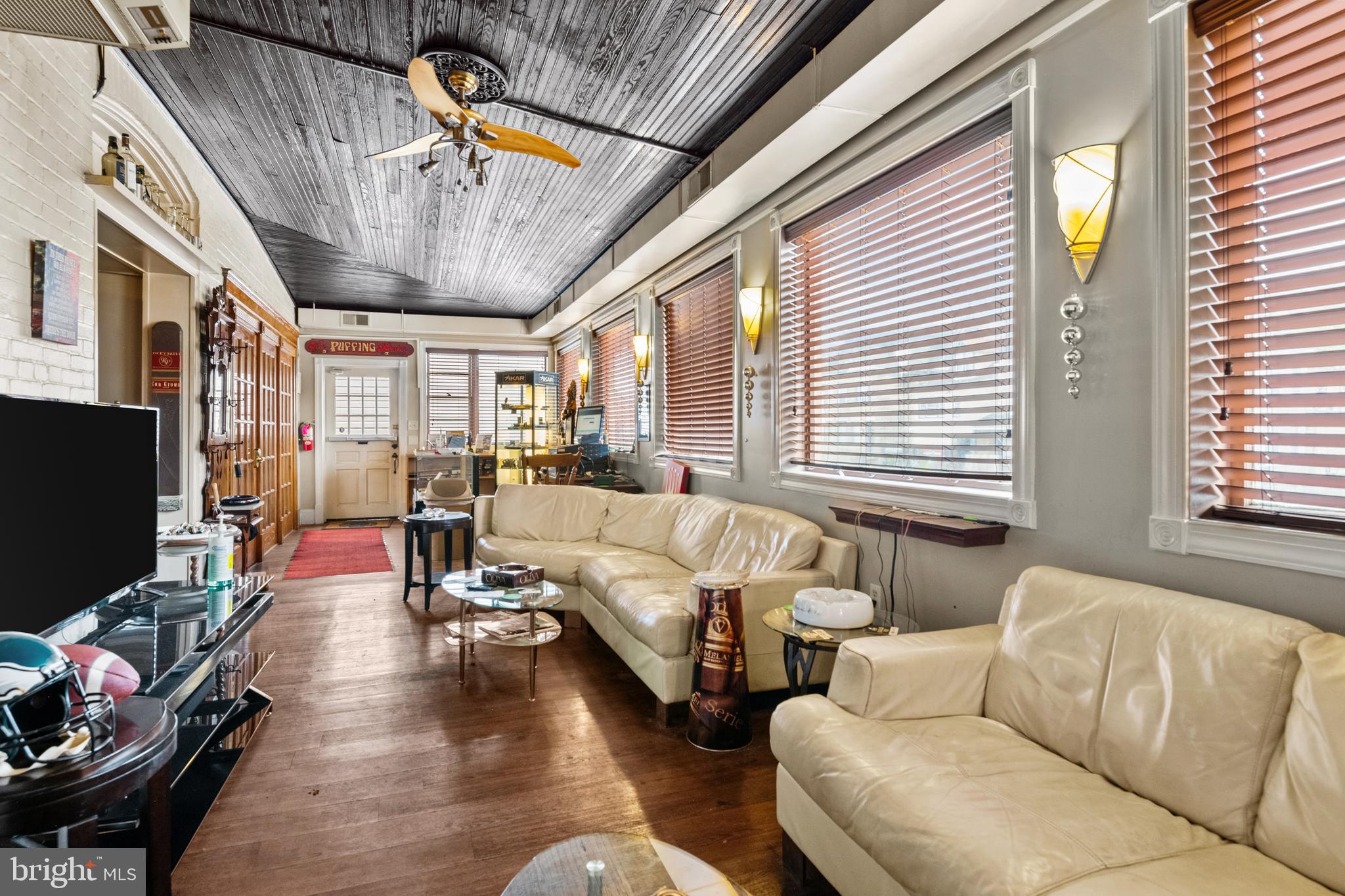 2201 Perkiomen Avenue Reading, PA 19606 - Photo 29 of 52