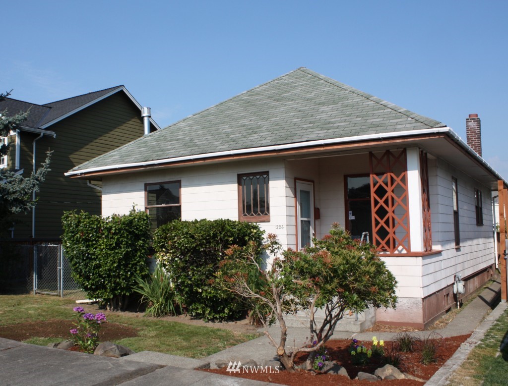 224 Wells Avenue North Renton, WA 98057 - Photo 1 of 1 Gallery Image 1