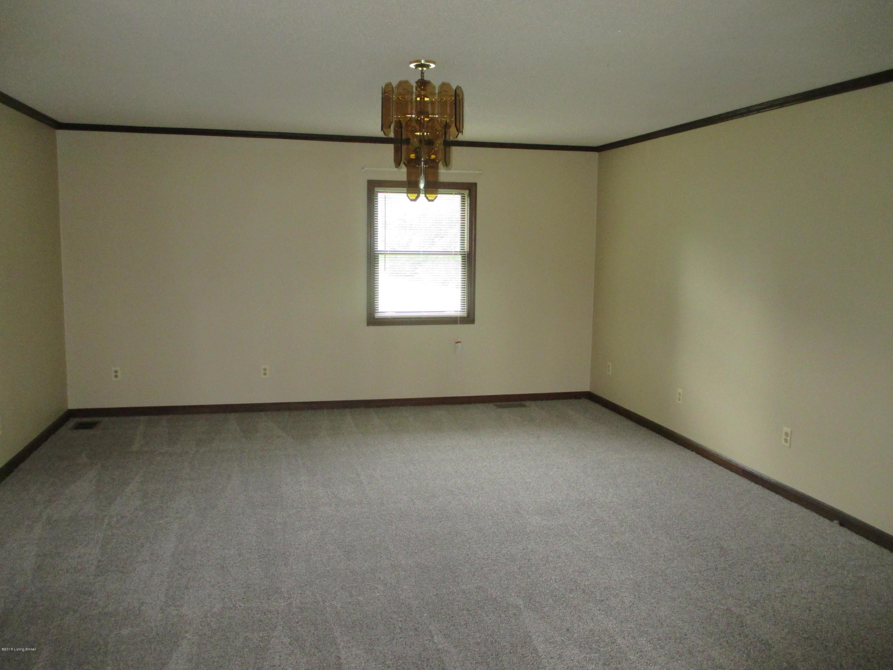 3700 Deckard School Road Radcliff, KY 40160 - Photo 7 of 29 006